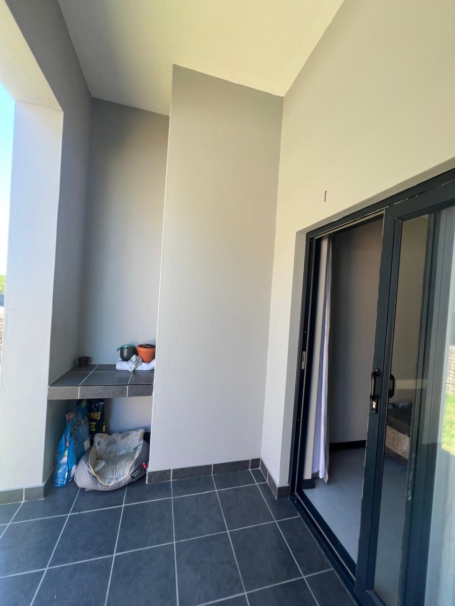 To Let 2 Bedroom Property for Rent in Pinelands Eastern Cape